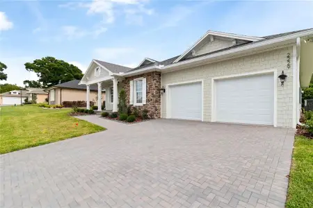 New construction Single-Family house 2229 Coachman Lp, Lakeland, FL 33812 - image