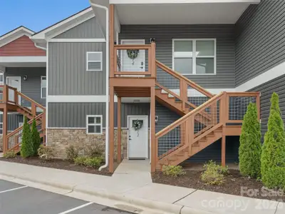 New construction Condo house 143 Carver St, Unit 13, Brevard, NC 28712 - image