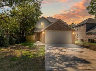 New construction Single-Family house 204 Robbins St, Cleburne, TX 76031 null- photo 0