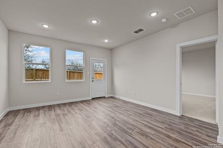 New construction Single-Family house 12555 Spike Hts, San Antonio, TX 78245 null- photo 6 6