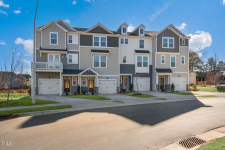 New construction Townhouse house 111 Sugar Run Drive, Unit 20, Fuquay Varina, NC 27526 - photo 0