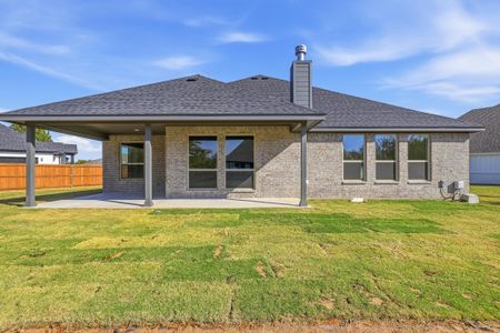 New construction Single-Family house 118 Bitsy Ct, Boyd, TX 76028 plan Hudson III - image 4