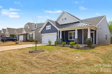 New construction Single-Family house 1945 Copper Path Dr, Fort Mill, SC 29715 - image
