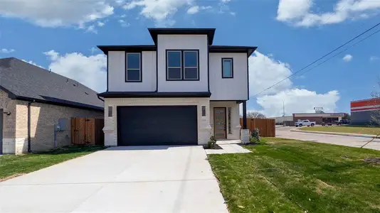 New construction Single-Family house 2339 4Th St, Grand Prairie, TX 75051 - image