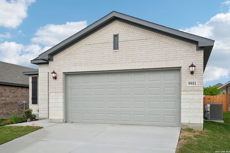 New construction Single-Family house 9911 Briceway Gap, San Antonio, TX 78254 plan The San Saba (3015) - image