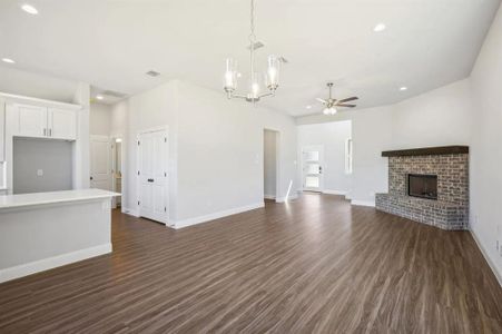 New construction Single-Family house 1005 Springfield Rd, Springtown, TX 76082 The San Gabriel- photo 6 6