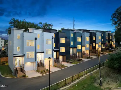 New construction Townhouse house 610 Rocky Knob Ct, Raleigh, NC 27601 - image 5