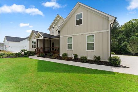 New construction Single-Family house 202 Old Lake Ln, Dawsonville, GA 30534 - image