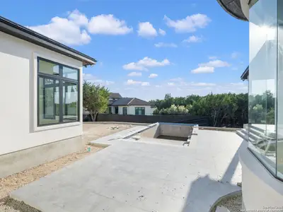 New construction Single-Family house 30 Paseo Rioja, San Antonio, TX 78257 plan Dominion  - image