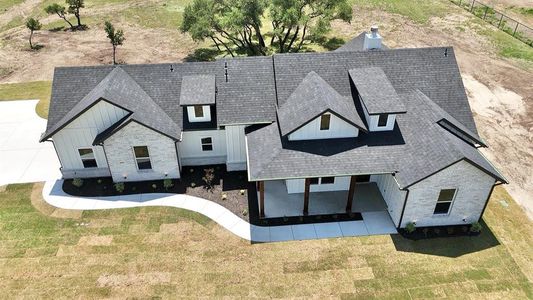New construction Single-Family house 1016 Sabrina Ct, Weatherford, TX 76085 - image