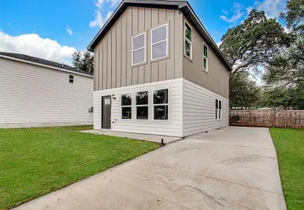 New construction Single-Family house 3640 Vaughn Blvd, Fort Worth, TX 76119 - image