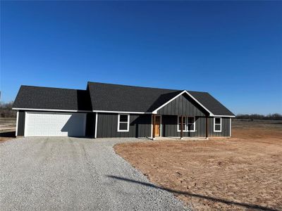 New construction Single-Family house 637 Elm Tree Ct, Poolville, TX 76487 - photo 0