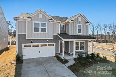 New construction Single-Family house 14113 New Crest Ln, Unit 162, Huntersville, NC 28078 Pennington - photo 0