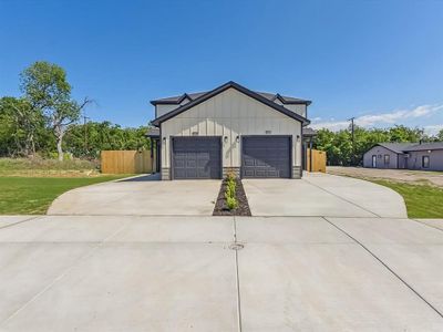 New construction Single-Family house 8008 W Elizabeth Ln, Fort Worth, TX 76116 null- photo 0 0