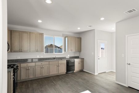 New construction Single-Family house 158 Daylily Dr, Elgin, TX 78621 - image 11