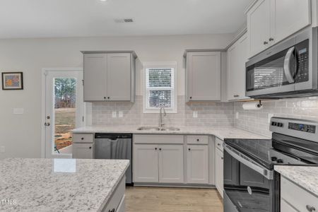 New construction Single-Family house 252 Olde Place Dr, Zebulon, NC 27597 null- photo 19 19