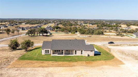 New construction Single-Family house 704 Burr Oak Lane, Weatherford, TX 76085 Plan Unknown- photo 38 38