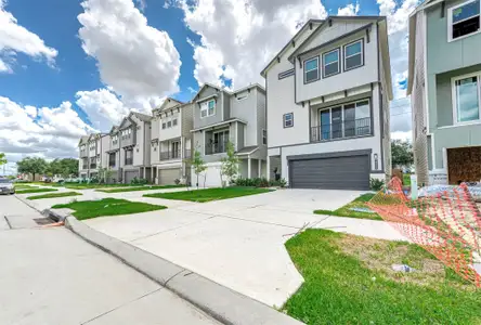 New construction Single-Family house 14954 Eagle Feather Dr, Houston, TX 77090 plan Elias - image
