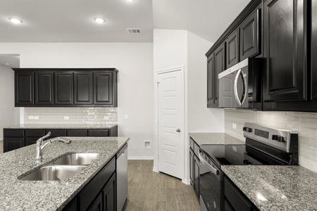 New construction Single-Family house 3270 Ribisl Ln, Royse City, TX 75189 plan Austin - image 6