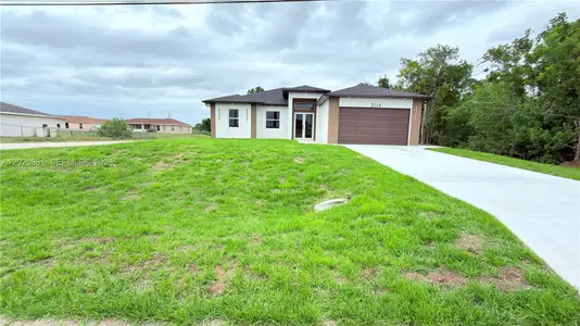 New construction Single-Family house 3114 6Th St W, Lehigh Acres, FL 33971 - image