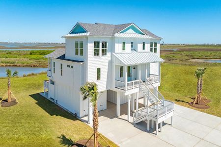 New construction Single-Family house 3611 Indian Beach Dr, Galveston, TX 77554 - image