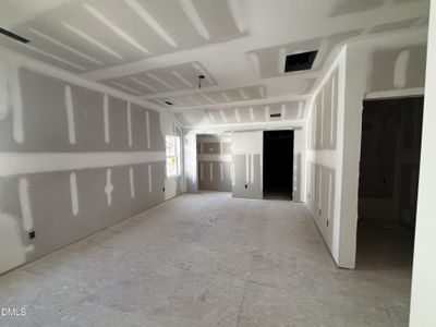 New construction Single-Family house 2400 Eagle Shot Ct, Fuquay Varina, NC 27526 - image 19