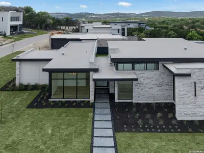 New construction Single-Family house 22 Vista Gredos, San Antonio, TX 78257 - image