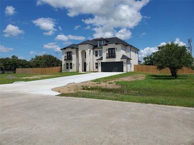 New construction Single-Family house 1714 Mackey Drive, Dickinson, TX 77539 - photo 0