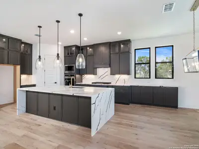 New construction Single-Family house 5911 Verandas Wy, San Antonio, TX 78257 plan Signature Series - Partridge - image 6
