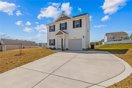 New construction Single-Family house 5413 Short Leaf Rd, Fayetteville, NC 28311 - image