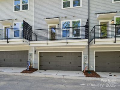 New construction Townhouse house 1429 Lithium Ln, Charlotte, NC 28211 - image