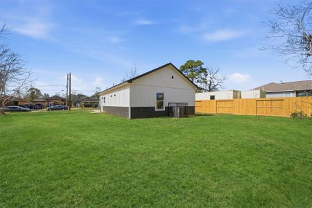 New construction Single-Family house 2250 Cable Ave, Beaumont, TX 77703 - image