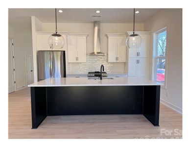 New construction Townhouse house 3922 Sarah Dr, Charlotte, NC 28208 - image 6