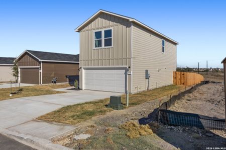 New construction Single-Family house 10045 Jagger Ave, Converse, TX 78109 plan Plan 1772 - image