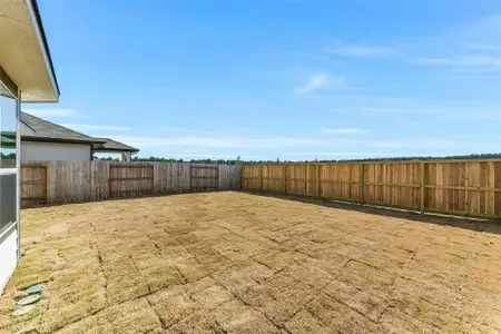 New construction Single-Family house 4616 Mesquite Trl, Pinehurst, TX 77362 plan The Trenton - image 3