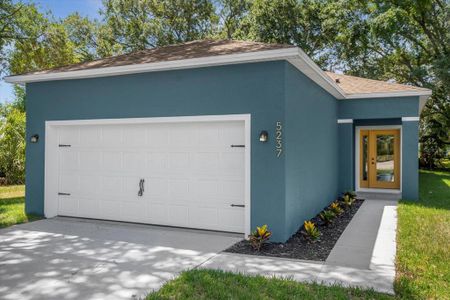 New construction Single-Family house 5237 Golden Gate Boulevard, Polk City, FL 33868 - photo 0