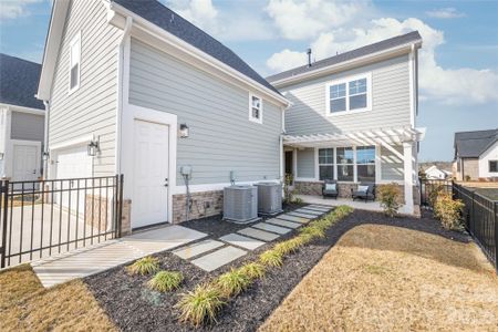 New construction Single-Family house 19048 Newburg Hill Rd, Davidson, NC 28036 - image 4