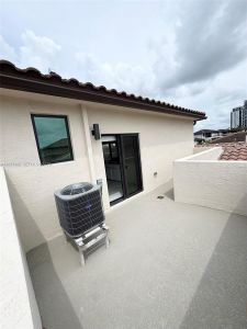 New construction Townhouse house 4867 Nw 84Th Ave, Doral, FL 33166 - image