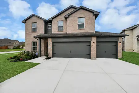 New construction Single-Family house 10510 Bear Point Ct, Rosharon, TX 77583 plan Concho - image