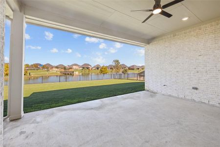 New construction Single-Family house 220 Lakehouse Landing Drive, Katy, TX 77493 - photo 27 27