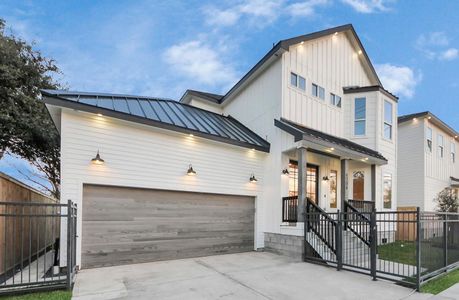 New construction Single-Family house 4206 Oxford St, Houston, TX 77022 null- photo 0