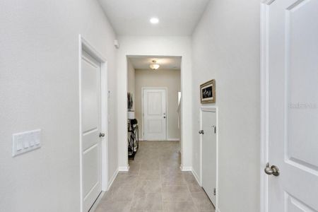 New construction Townhouse house 11718 Blackbrook Ct, Seffner, FL 33584 null- photo 3 3