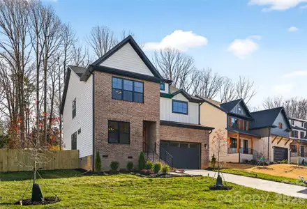 New construction Single-Family house 16315 Riverpointe Dr, Charlotte, NC 28278 - image