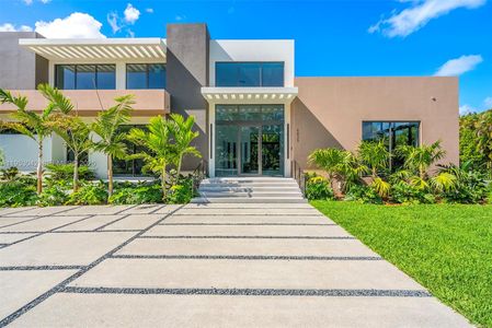New construction Single-Family house 5825 Sw 111Th Ter, Pinecrest, FL 33156 - image