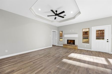 New construction Single-Family house 512 Sandy Oaks Dr, Huntsville, TX 77340 - image 15