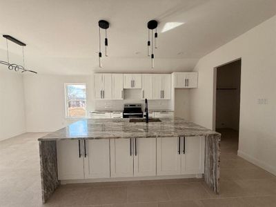 New construction Single-Family house 504 Bellaire Cir, Mineral Wells, TX 76067 - image