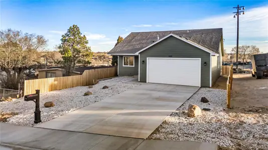 New construction Single-Family house 1510 Grenadillo St, Pueblo, CO 81001 - image