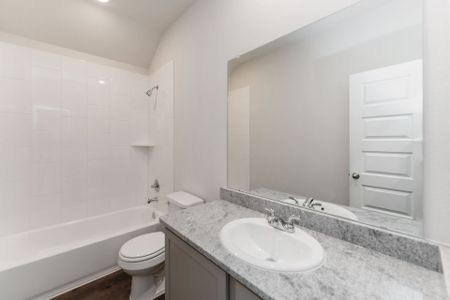 New construction Single-Family house 10611 Flight Deck Ct, Conroe, TX 77303 plan Birch - image 11