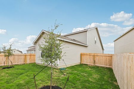 New construction Single-Family house 10644 Harlequin, Adkins, TX 78101 null- photo 26 26