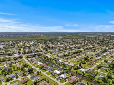 New construction Single-Family house 632 Se Seahouse Dr, Port St. Lucie, FL 34983 - image